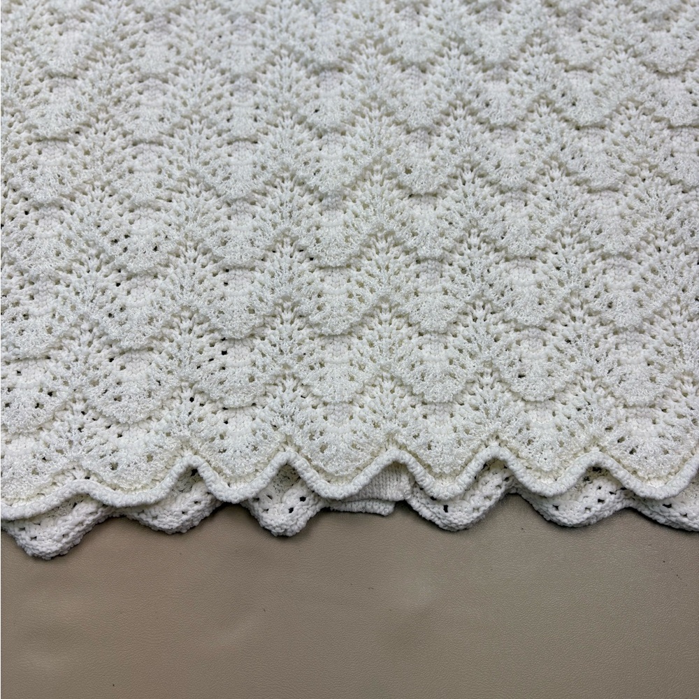 Ava Viv Crochet Tank Top 2X White Scallop Hem Sleeveless NWT - Picture 4 of 9